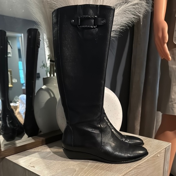 Cole Haan women's calf-length leather boots with fine heels - Picture 1 of 8